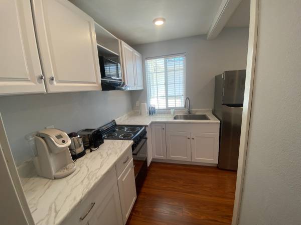 0BR/1BA In Law Adu · Sunnyvale photo 5