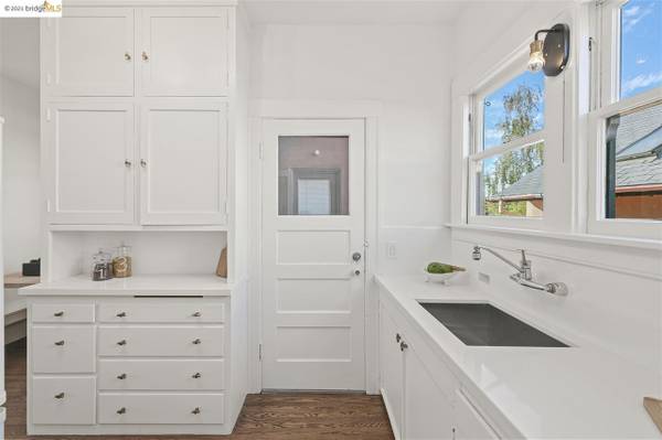 1BR/1BA Condo on Grant St · Berkeley photo 4