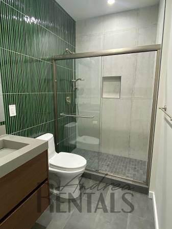 2BR/2BA Apartment · San Francisco photo 4