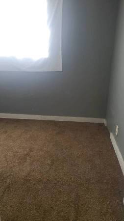 2BR/1BA Duplex · Oakland photo 4
