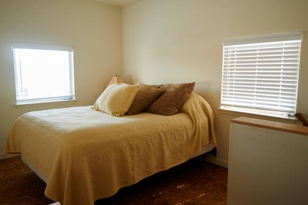 1BR/1BA Loft on Louise Street · Emeryville photo 4