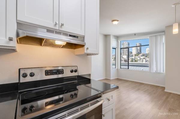 1BR/1BA Apartment · San Francisco photo 3