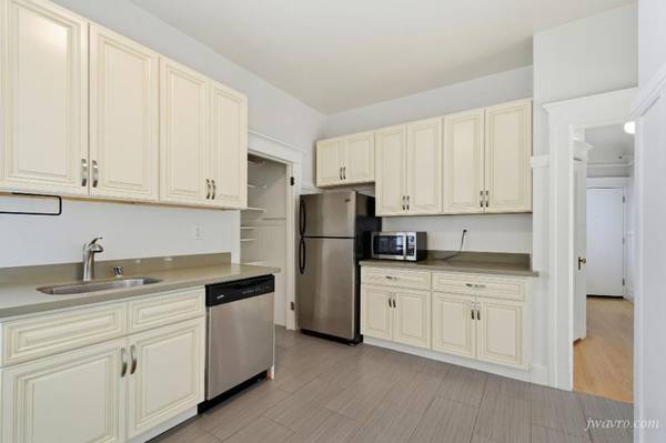 1BR/1BA Apartment · San Francisco photo 5