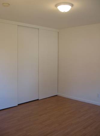 1BR/1BA Apartment on Pettis Avenue · Mountain View photo 5