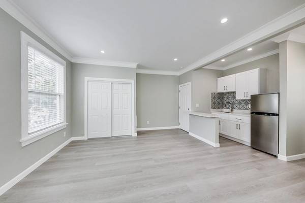 0BR/1BA Apartment on 17th Street Unit 03-A · Oakland photo 5