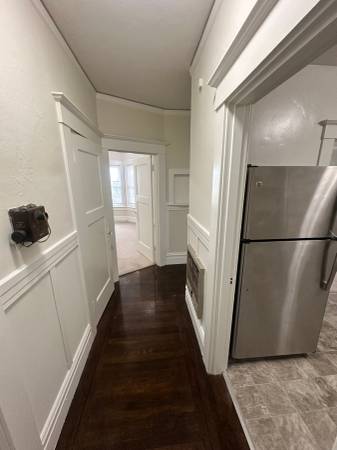 1BR/1BA Apartment on Eureka Street Unit · San Francisco photo 5