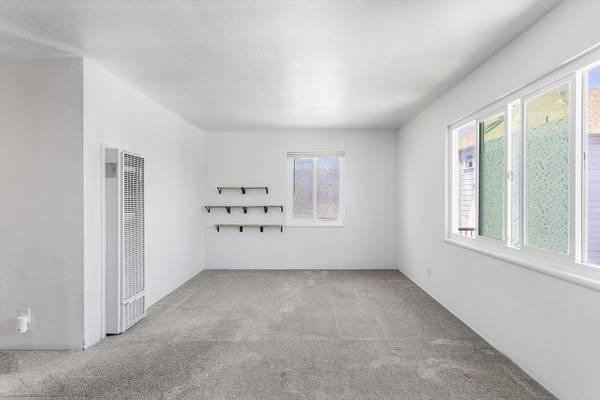 1BR/1BA Apartment on Encinal Ave · Alameda photo 5