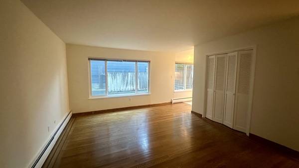 0BR/1BA Apartment on Greenwich St. · San Francisco photo 3