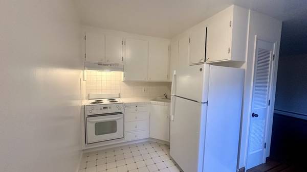 0BR/1BA Apartment on Greenwich St. · San Francisco photo 4
