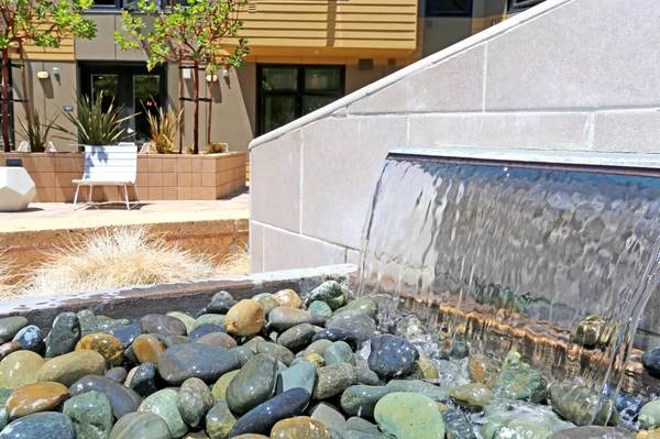 Apartments on Adeline St · Emeryville photo 3