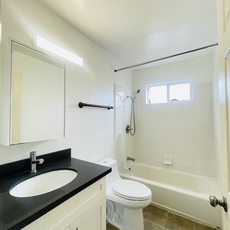 1BR/1BA Apartment · Daly City photo 5