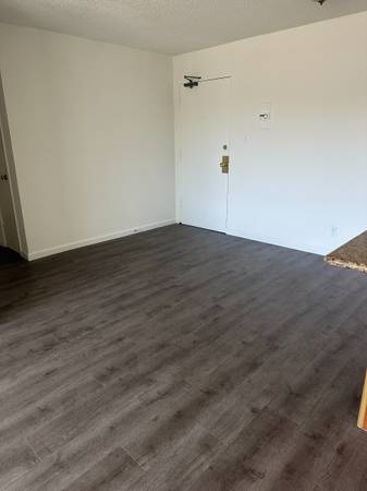 2BR/1BA Apartment · San Francisco photo 4