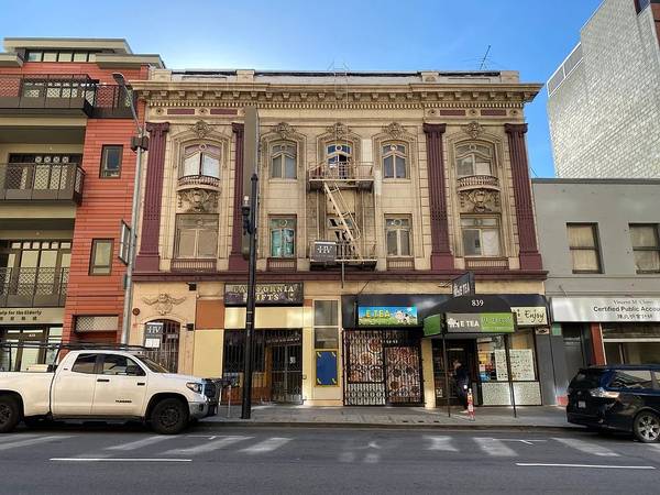 Others on Kearny St · San Francisco photo 3