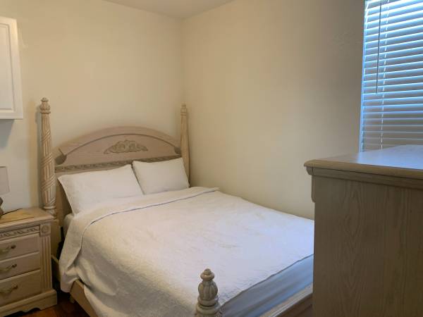 Newly Painted Interior photo 4