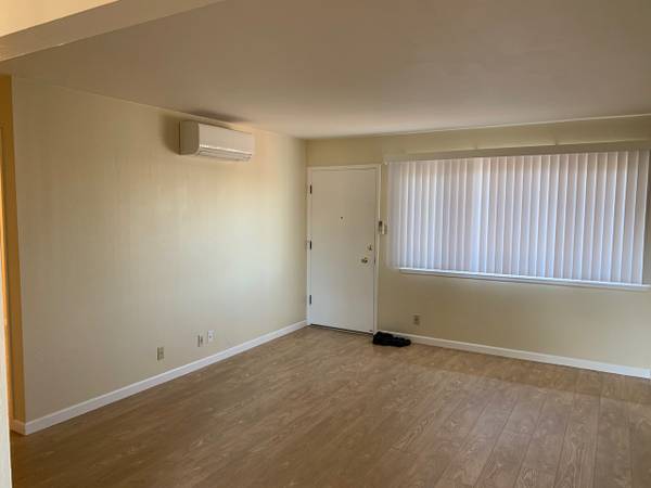 1BR/1BA Apartment on Central Ave · Alameda photo 4