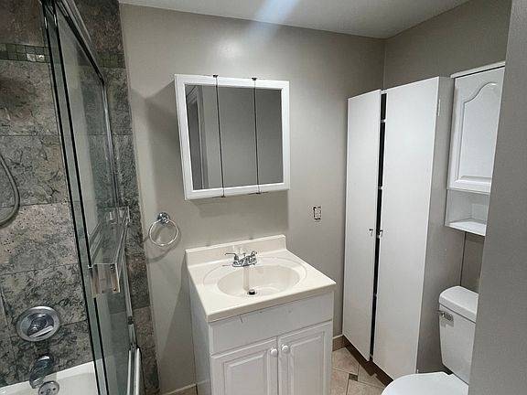 455 HYDE Apartments photo 5