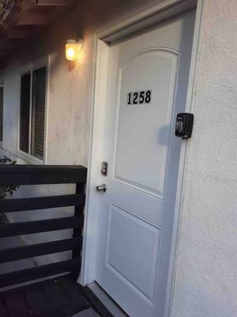 1256 Tiegen Dr Hayward, CA 94542 photo 5