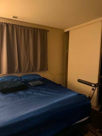2BR/1BA Apartment · Emeryville photo 5