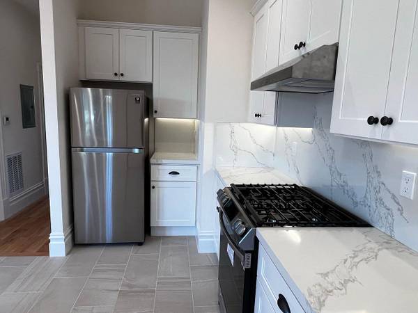 3BR/1BA Apartment · San Francisco photo 2