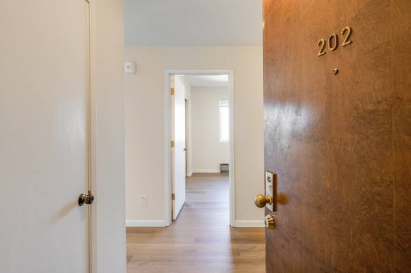 545 Burnett Avenue, San Francisco, CA 94131 photo 3