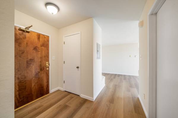 545 Burnett Avenue, San Francisco, CA 94131 photo 4