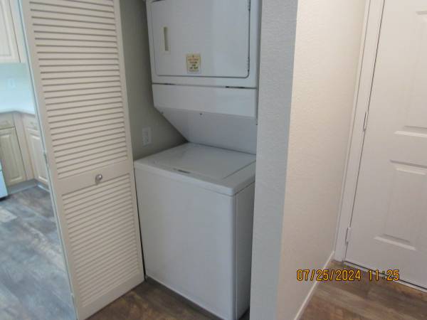 BRANHAM LANE APTS photo 2