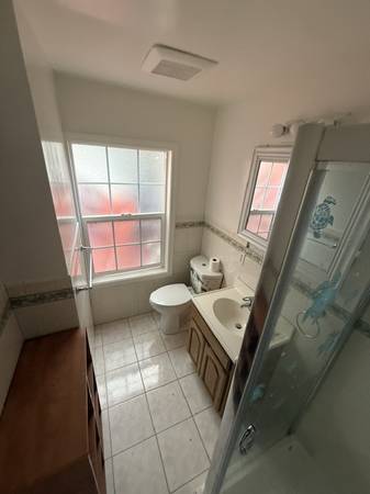 2BR/1BA Apartment · Daly City photo 5