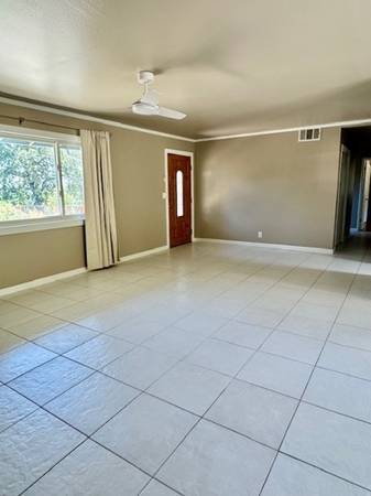 3BR/2BA Single Family House on Myrtle Drive · Concord photo 4