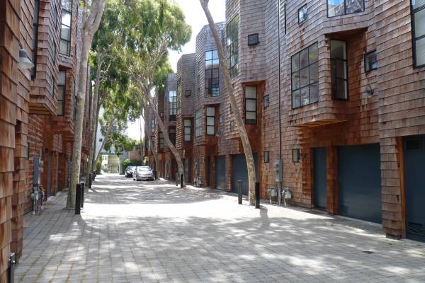 2BR/2BA Townhouse · San Francisco photo 2