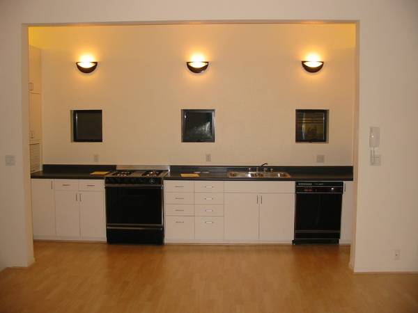 2BR/2BA Townhouse · San Francisco photo 4