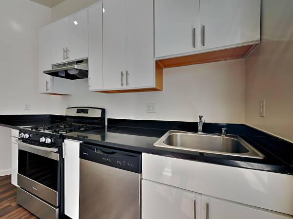 Apartments on Pierce · San Francisco photo 3
