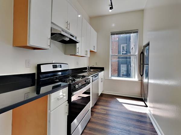 Apartments on Pierce · San Francisco photo 4