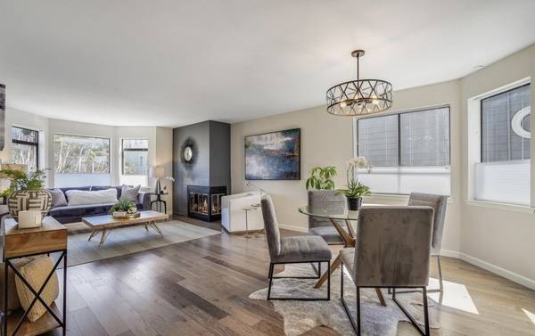 2BR/2BA Condo · San Francisco photo 2