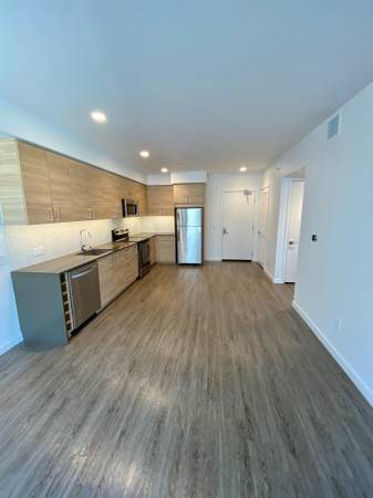 Apartments on Winslow Street · Redwood City photo 3