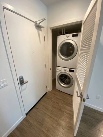 Apartments on Winslow Street · Redwood City photo 4