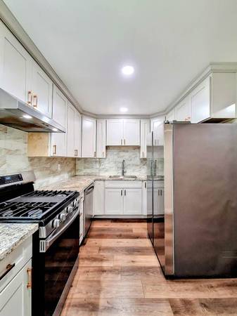 1BR/1BA Apartment on W. Olive Ave · Sunnyvale photo 3