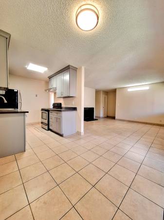 247 N Capitol Ave San Jose, CA 95127 photo 5