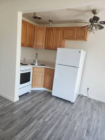 0BR/1BA Apartment · Campbell photo 2