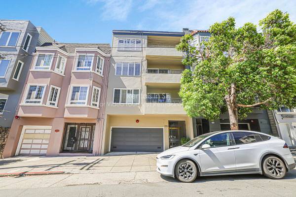 4BR/4BA Apartment · San Francisco photo 2