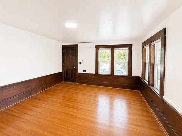 1BR/1BA Apartment on Oak St · Alameda photo 3