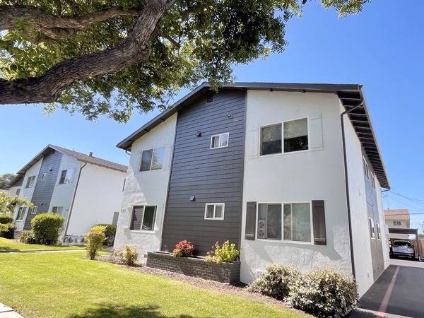 Apartments on La Grande Dr · Cupertino photo 4