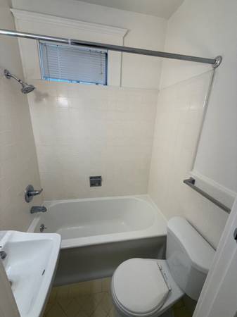 0BR/1BA Apartment · San Francisco photo 3
