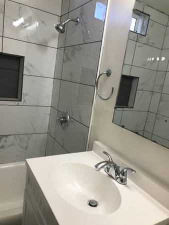1BR/1BA Duplex on Adams · Redwood City photo 4