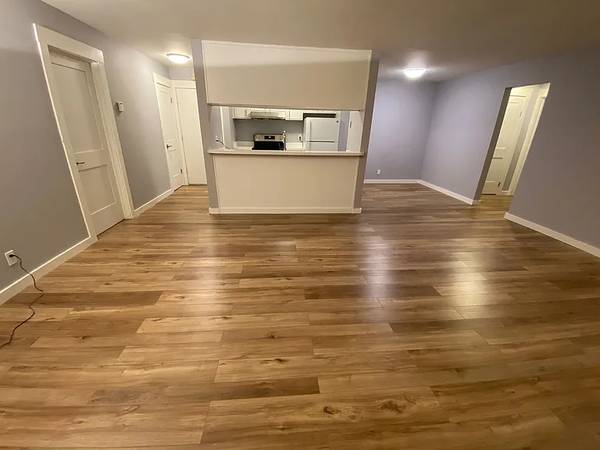 303 Ulmer Court, Redwood City, CA 94061 photo 2