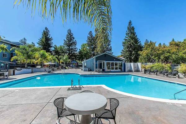 Avana Almaden photo 2