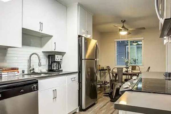 Avana Almaden photo 5