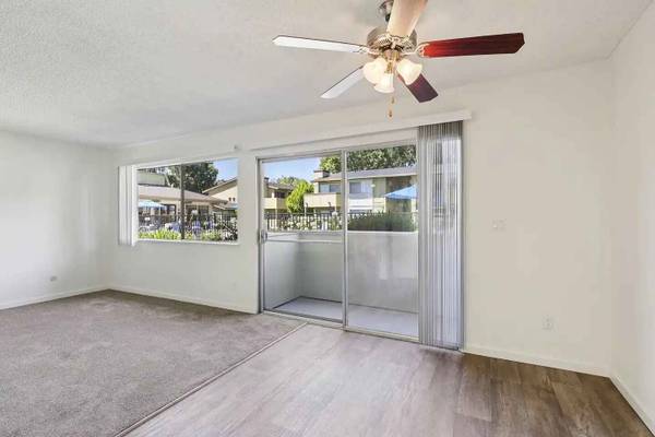 The Foothills Apartments photo 3