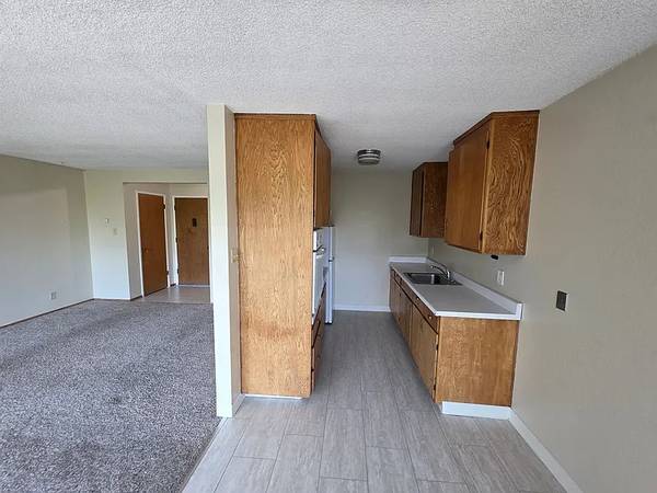 Available Apartment in San Bruno photo 2