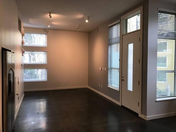 1BR/1BA Apartment · Emeryville photo 5