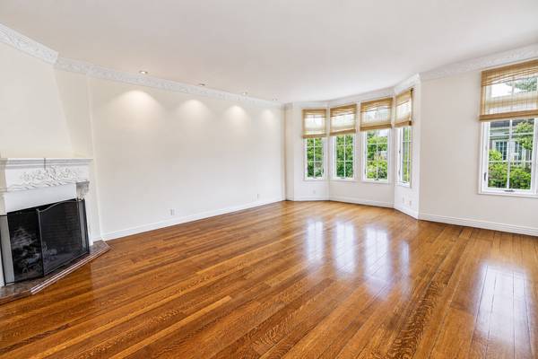 3BR/2BA Flat · San Francisco photo 2